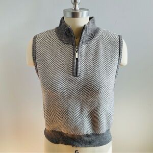 Sincerely Jules 1/4 Zip Chevron Sweater Vest- Gray and White- Size Medium